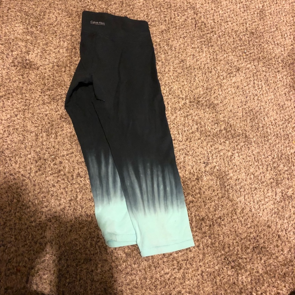 Calvin Klein cropped yoga pant